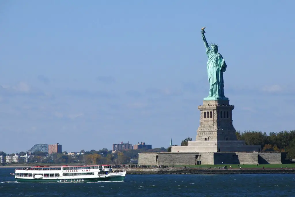 boat tour around Statue of Liberty